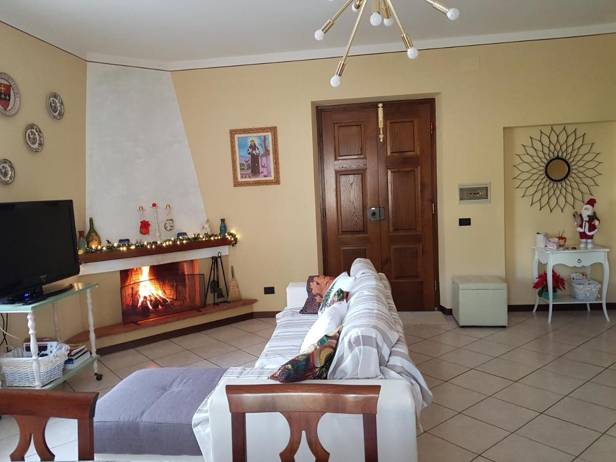 Via Del Fusato 13 Casa Carla Chiusi della Verna Dış mekan fotoğraf